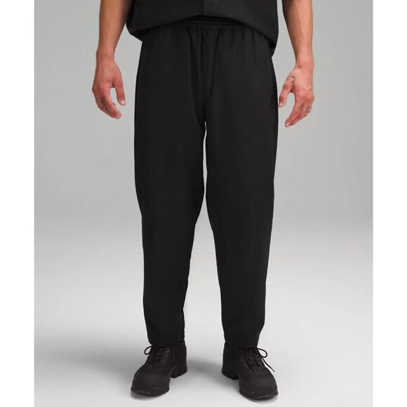 lululemon Lab Jacquard Relaxed Tapered Pant 27" - Leopardo Jacquard Black - XS - Picture 1 of 8